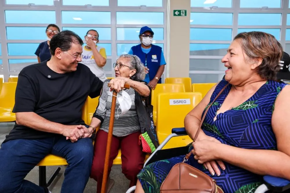 Eduardo Braga visita USF no Aleixo e reforça compromisso com a população na ampliação da saúde em Manaus