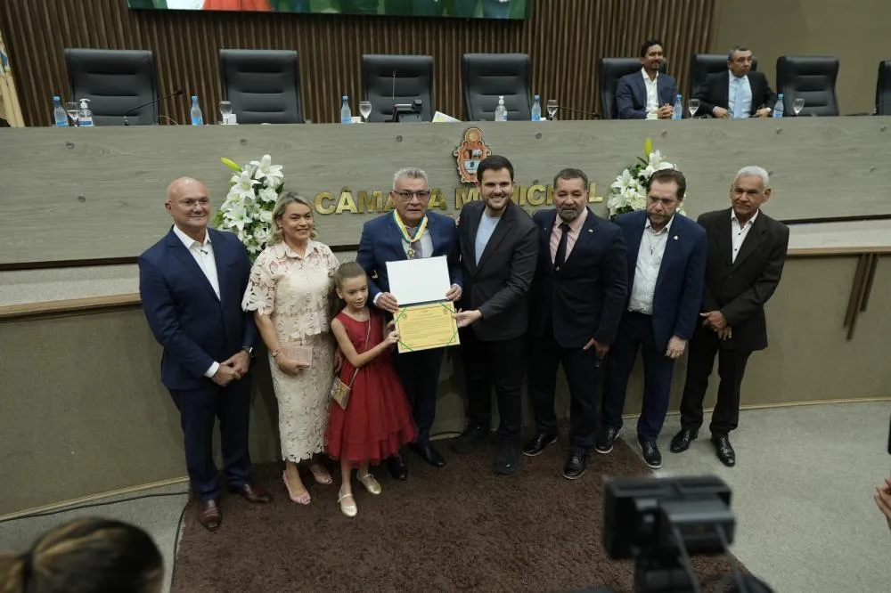 Renato Junior elogia Coronel Menezes e destaca: “Respeito a sua história”