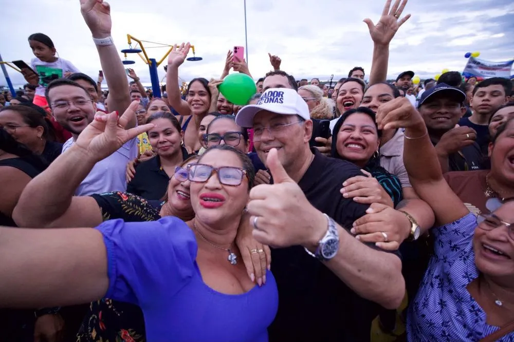 Eduardo Braga lidera a disputa para o Senado no Amazonas.