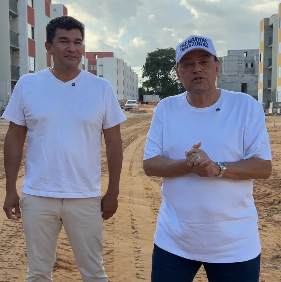 Eduardo Braga visita obras do Minha Casa, Minha Vida e acompanha avanço de empreendimentos no Tarumã